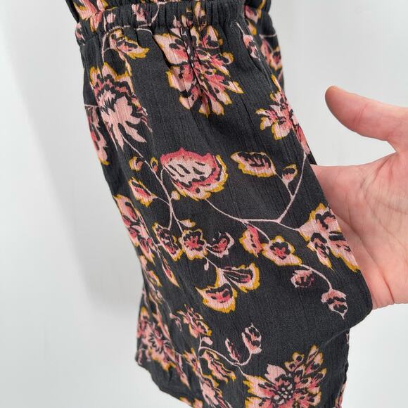 AEROPOSTALE Romper Size Extra Small Jumper Floral Keyhole Pockets Tie Back - Picture 9 of 11